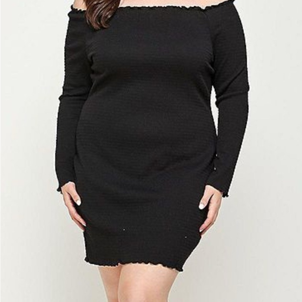 American Eagle Black Off-Shoulder Long Sleeve Dress